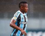 Gol olímpico de Jaminton Campaz en triunfo de Gremio