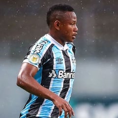 Gol olímpico de Jaminton Campaz en triunfo de Gremio
