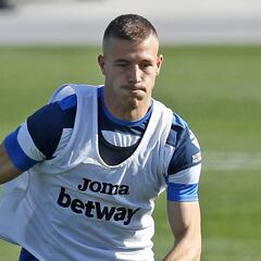 El Leganés cierra la renovación exprés de Tarín hasta 2023