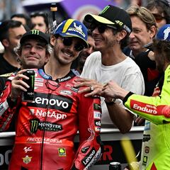 Rossi: “Si sangras, Márquez te muerde más fuerte”