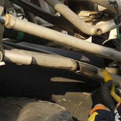 Peterhansel se mete en un lío