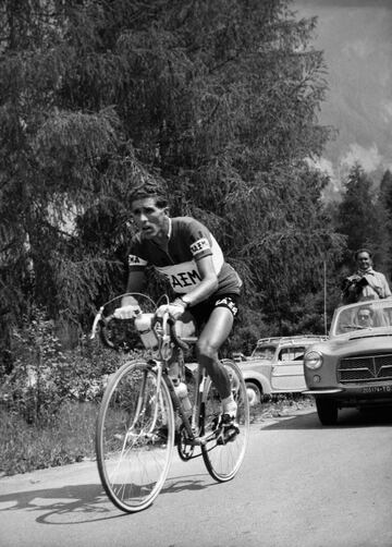 Federico Martín Bahamontes durante la etapa 18, Bolzano-Trento, del Giro de Italia de 1958.