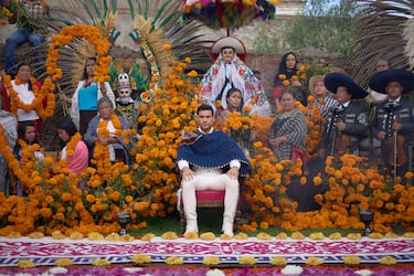 Carlos Rivera estrena ‘Vida...’ con seis canciones para arrancar