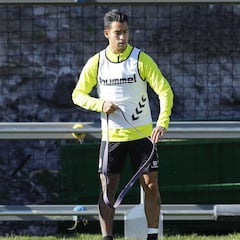 Se complica la salida de Araujo