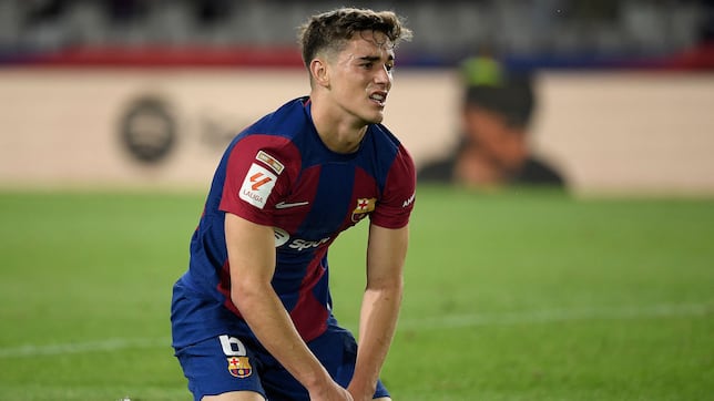 Barcelona's tactical board analysis