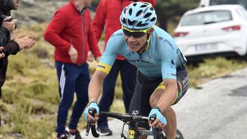 'Superman' López es segundo en etapa 14; Chaves deja el podio