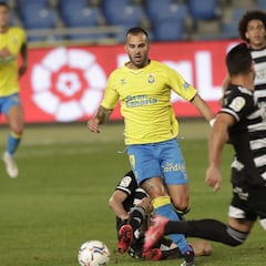 Las Palmas desguaza al Cartagena en cinco minutos