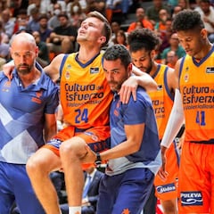 Hermannsson tiene roto el ligamento cruzado de la rodilla