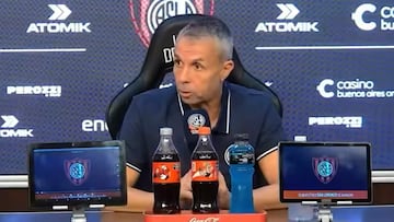 Gustavo Álvarez sufrió un lapsus y llenó de nostalgia a los hinchas de la U