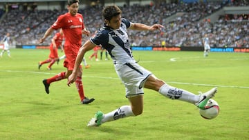 Stefan Medina se lesiona en el empate de Monterrey