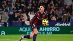 Aprobados y suspensos del Levante: Dela salva un punto