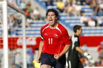 El "Matador" es el máximo goleador en la historia de la Roja, pero no pudo coronar sus actuaciones con un título.