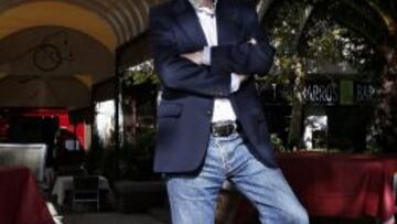 Emilio Martínez Lázaro