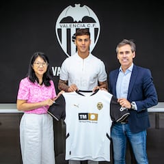 “El destino” cruza a Enzo Barrenechea con el Valencia