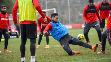 Falcao ya entrena con normalidad en el M&oacute;naco