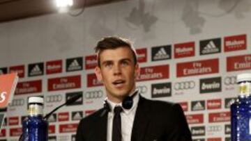 Gareth Bale en su primera rueda de prensa en el Bernabéu.