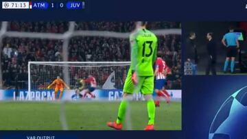 El árbitro anuló injustamente un gol a Morata en el 69' y dio otro dudoso de Giménez