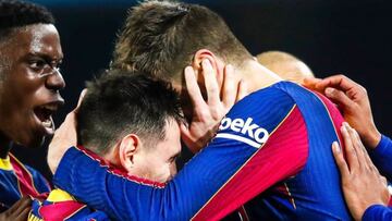 El emotivo adi¨®s de Piqu¨¦ a Messi