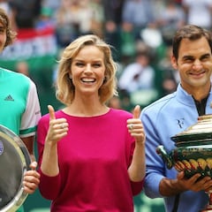 Federer gana Halle por novena vez a las puertas de Wimbledon