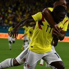 ¿Qué le aporta Yimmi Chará a la Selección Colombia?