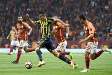 It's Asia (Fener from Kadikoy) against European based Gala as the rivalry between both clubs transcends more than just football with tensions high each time there is a water polo, basketball, volley ball game etc between both clubs.