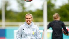 Sarina Wiegman en un entrenamiento.