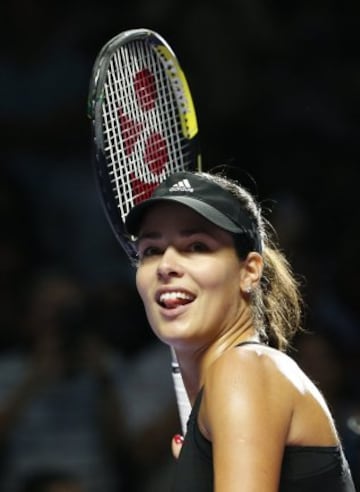 Ana Ivanovic venció a Simona Halep, pero igual quedó eliminada del Masters.