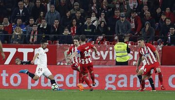 2-5. Nolito anot¨® el segundo tanto.