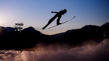 Saltos increíbles en el Mundial de esquí nórdico