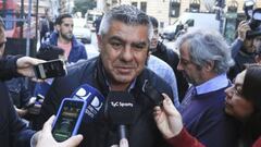 Superliga sin firma y clubes con deuda dolarizada