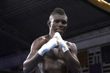 El deportista colombiano ganó la medalla de plata en los Juegos Olímpicos de Río 2016 en la categoría minimosca y se convirtió en el boxeador más importante del país. En la final se enfrentó a Hasanboy Dusmatov.

La fase preliminar se disputará de 27 al 30 de junio, mientras que la fase final se realizará el 1 y 2 de agosto. Estos combates se llevarán a cabo en la Villa Deportiva Regional del Callao