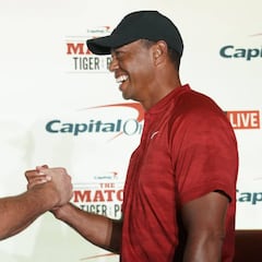 Tiger Woods-Mickelson: mano a mano por nueve millones