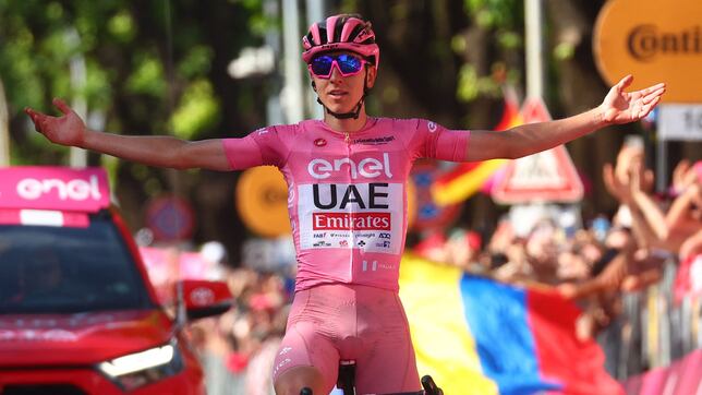 Pogacar arrasa en Monte Grappa y conquista su primer Giro de Italia