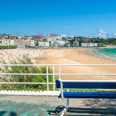 Adiós a Benidorm: en Reino Unido hacen las maletas en busca del “destino vacacional español subestimado”