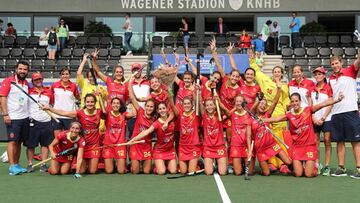 Las Redsticks, de rosa para luchar contra el c¨¢ncer