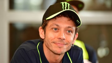 FERRARI 488 GT3 VALENTINO ROSSI (ITA) - Les 12 Heures d'Abou Dabi ou Gulf 12 Hours - Course d'endurance - Abou D'Abi le 14 December 2019 LAS 12 HORAS DEL GOLFO LAS 12 HORAS DE ABU DABI
ROSSI CAMPEON