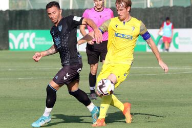 El Cádiz supera al Málaga con desquite de Luis Hernández