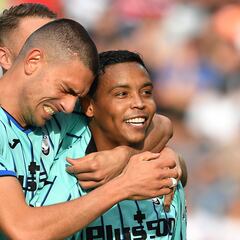 Muriel y Zapata, colombianos invictos en las ligas top