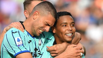 Soccer Football - Serie A - Udinese v Atalanta - Dacia Arena, Udine, Italy - October 9, 2022 Atalanta's Luis Muriel celebrates scoring their second goal with Merih Demiral REUTERS/Jennifer Lorenzini