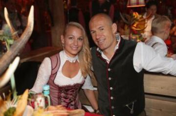 Robben y Bernadien Eillert.