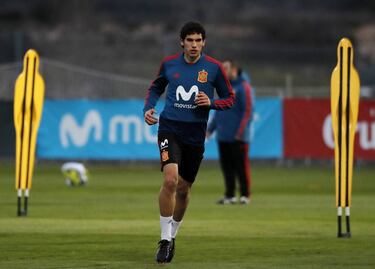 Jesús Vallejo en un entrenamiento de la Sub-21. 90 minutos. 3.927 km.