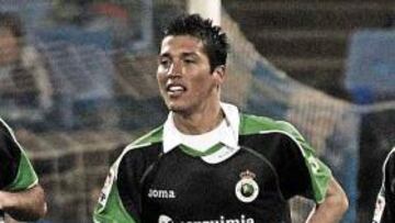 <b>CEDIDO. </b>Garay seguirá un año más en Santander.