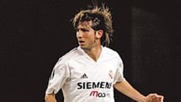 <b>MÁS CERCA. </b>Cada día que pasa, Celades se acerca más al equipo de Víctor Muñoz.