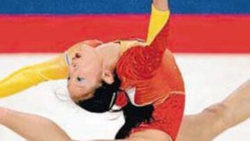 <b>CANDIDATAS. </b>China, con gimnastas como Cheng Fei, aspira al oro por equipos.