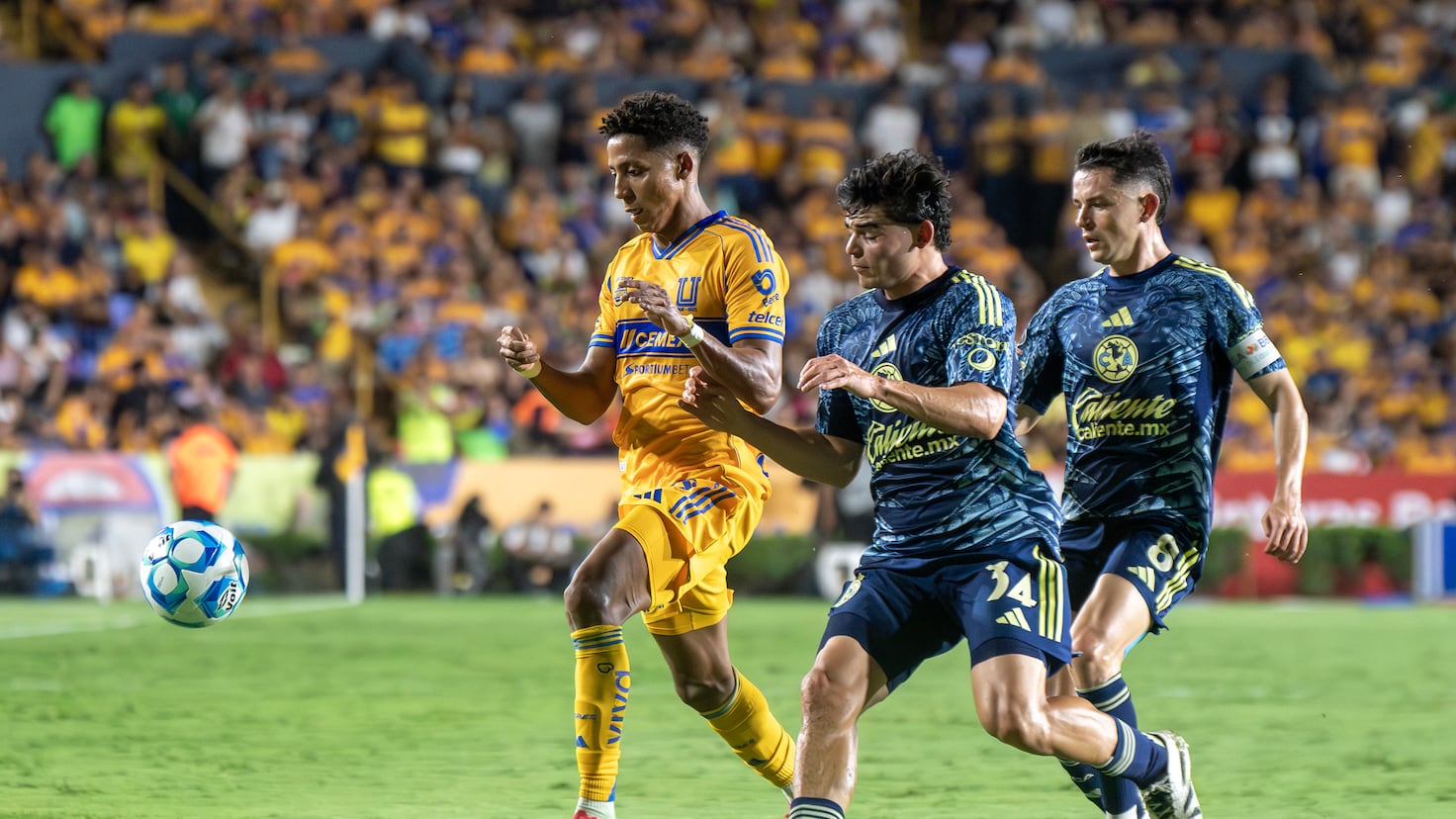 Tigres-América marred by violence