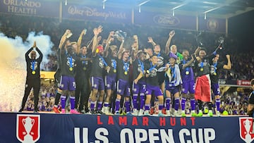 Alexandre Pato también se coronó campeón con Orlando City.