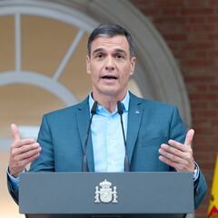 Pedro Sánchez recuerda una de las peores cosas que se han dicho sobre su mujer