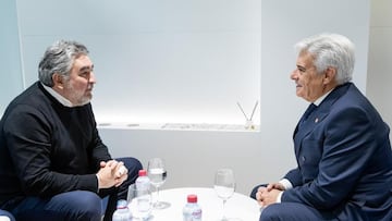 Rodr¨ªguez Uribes, Secretario de Estado para el Deporte, y pedro Rocha, presidente de la RFEF.