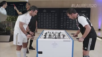 Capello expulsa a Figo en este divertido spot junto a Del Piero