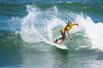 La surfista de Zarautz acabó en el puesto 13 de los ISA World Surfing Games.